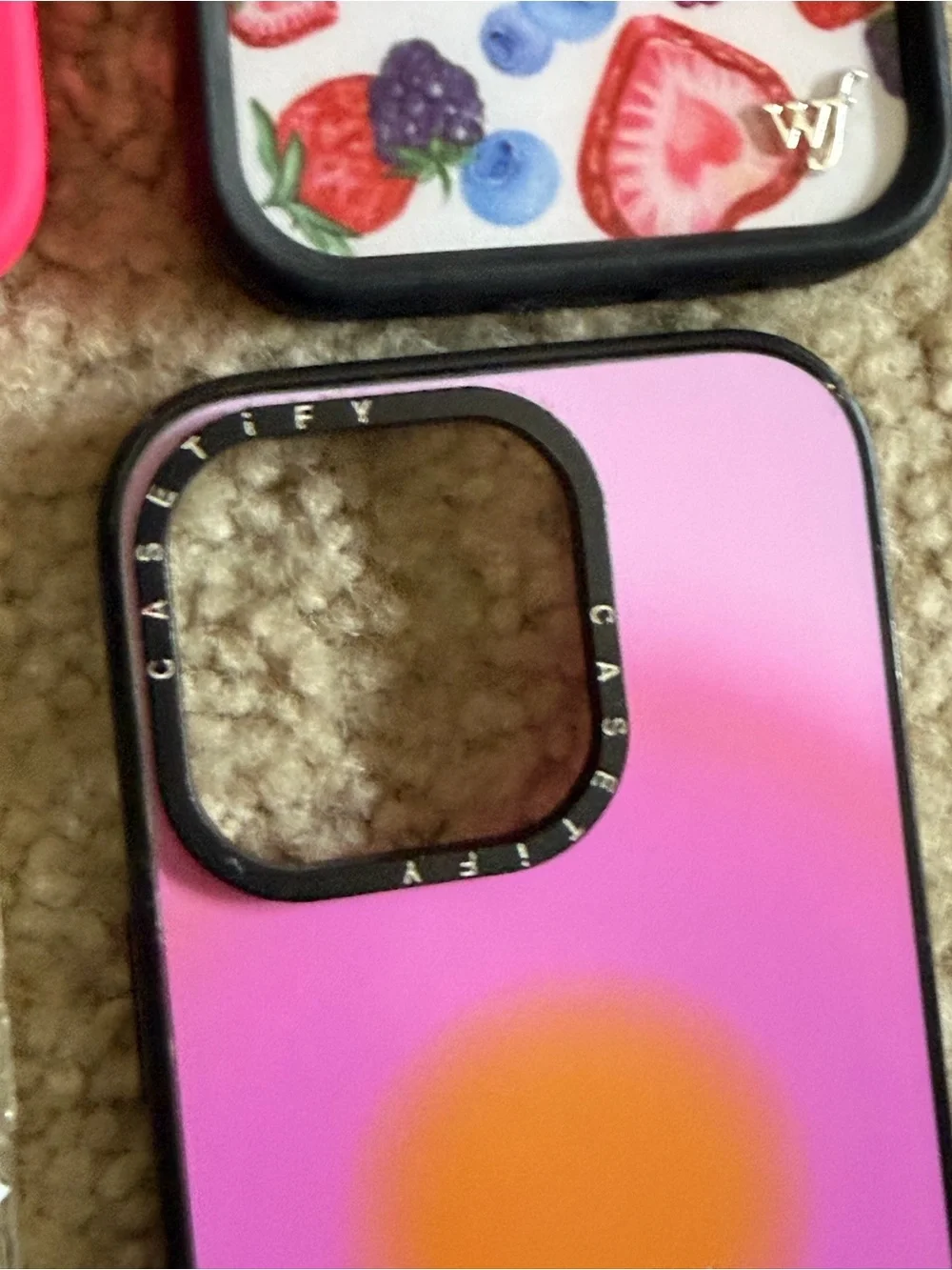 Huge Lot of 21 Apple iPhone 14 Pro Phone Cases GUC
